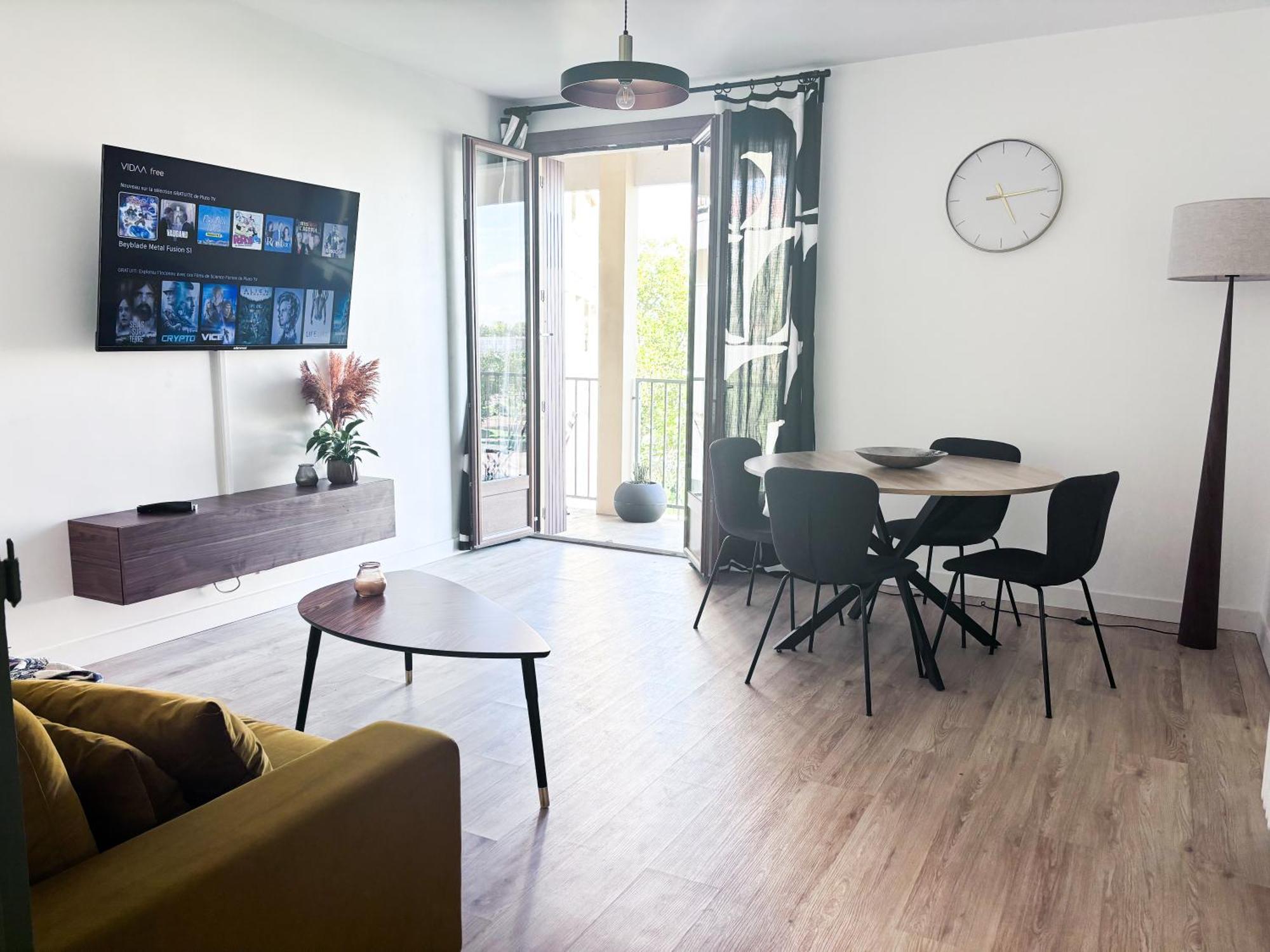 Appartement 79M2 Proche Airbus Tout Confort Lumineux 2 Chambres, 1 Bureau 科洛米耶 外观 照片